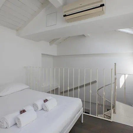 Апартаменты Hacca Collection - Open Space In Porta Ticinese *