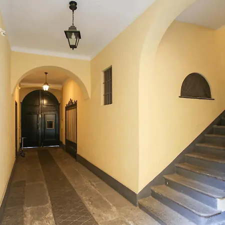 Hacca Collection - Open Space In Porta Ticinese * מילאנו