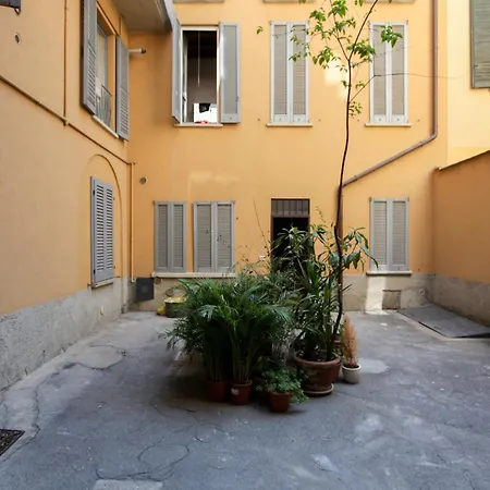 Hacca Collection - Open Space In Porta Ticinese *